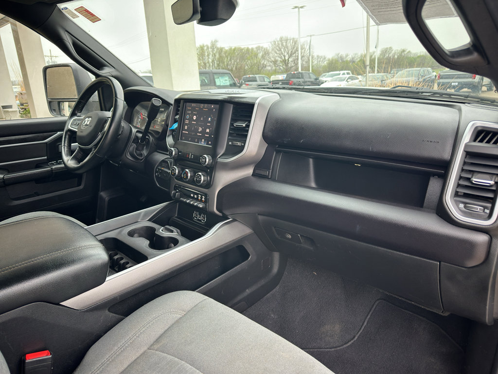 Used 2024 RAM 2500 Big Horn w/ Off Road Package AWD/4WD image 29