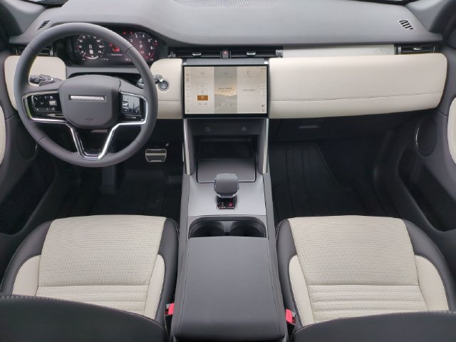 New 2026 Land Rover Discovery Sport Landmark AWD/4WD image 14