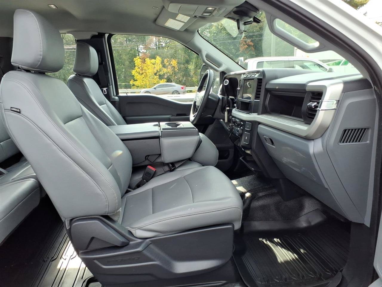 Used 2023 Ford F250 XL w/ XL Chrome Package AWD/4WD image 10