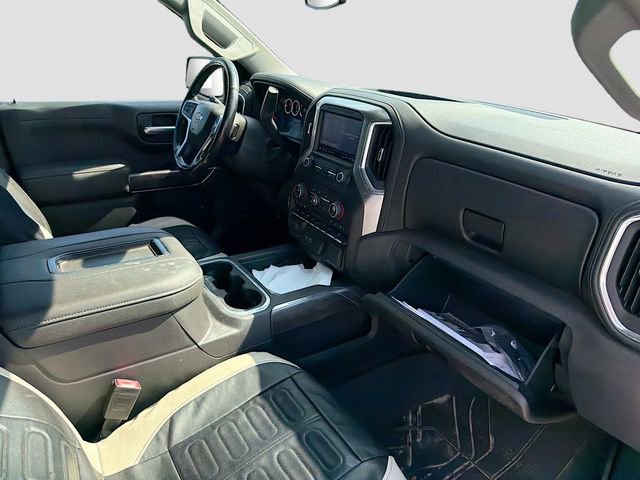 Used 2019 Chevrolet Silverado 1500 LTZ w/ LTZ Premium Package AWD/4WD image 11