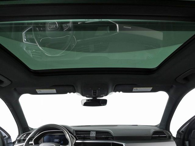 Used 2023 Audi Q3 2.0T Premium w/ Convenience Package AWD/4WD image 18