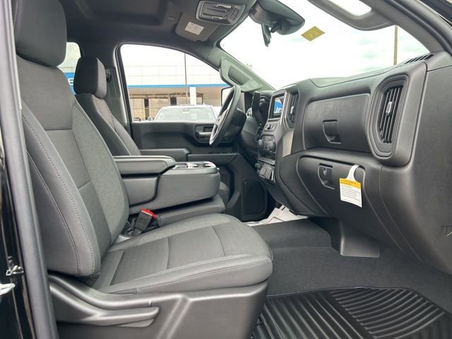 New 2026 Chevrolet Silverado 2500 Custom w/ Custom Convenience Package image 32