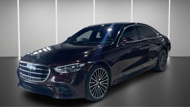 Used 2021 Mercedes-Benz S 580 4MATIC Sedan image 3