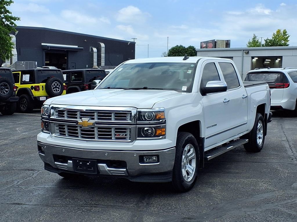Used 2015 Chevrolet Silverado 1500 LTZ Z71 w/ LTZ Plus Package AWD/4WD image 2