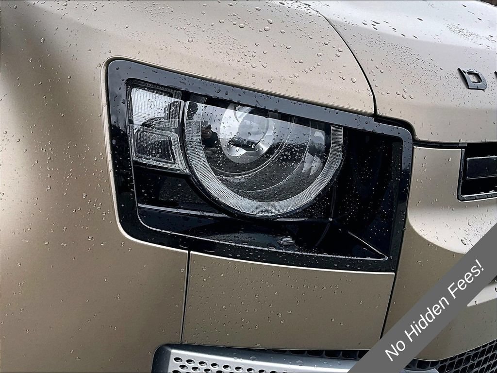 Used 2024 Land Rover Defender 110 SE AWD/4WD image 27