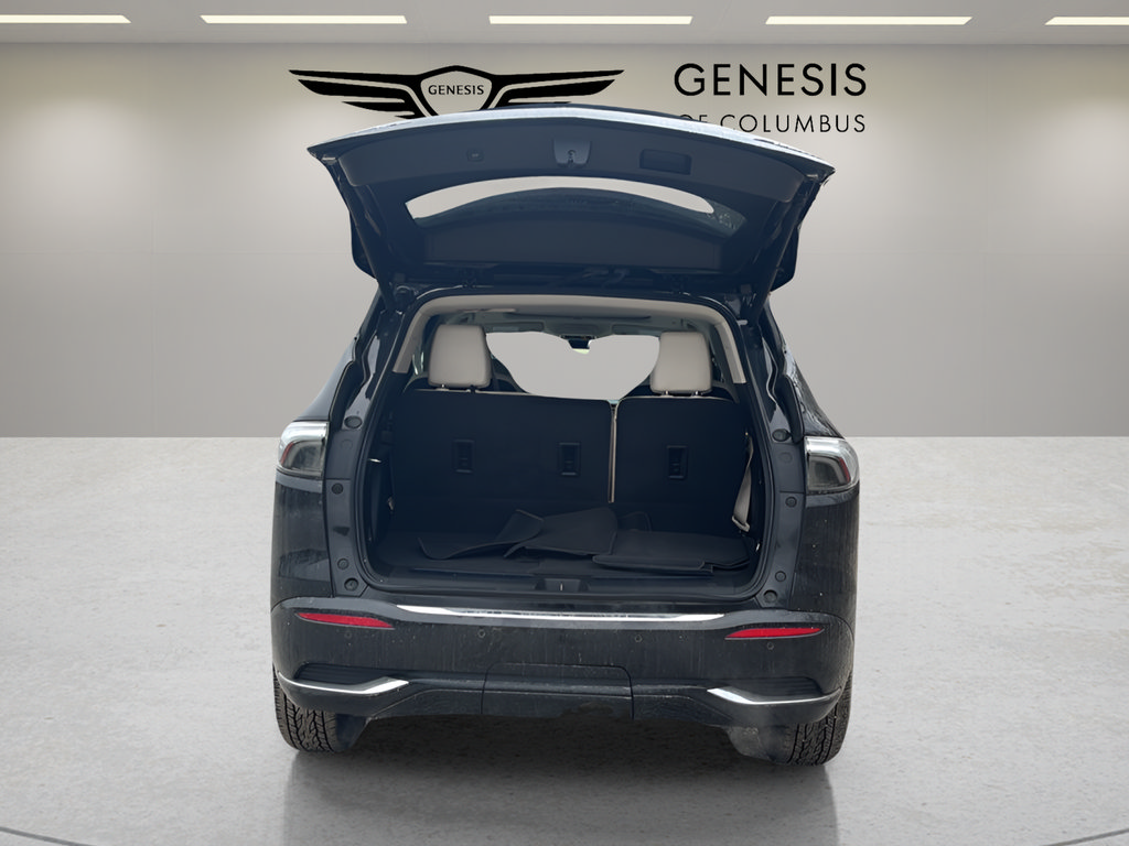 Used 2023 Buick Enclave Avenir FWD image 9