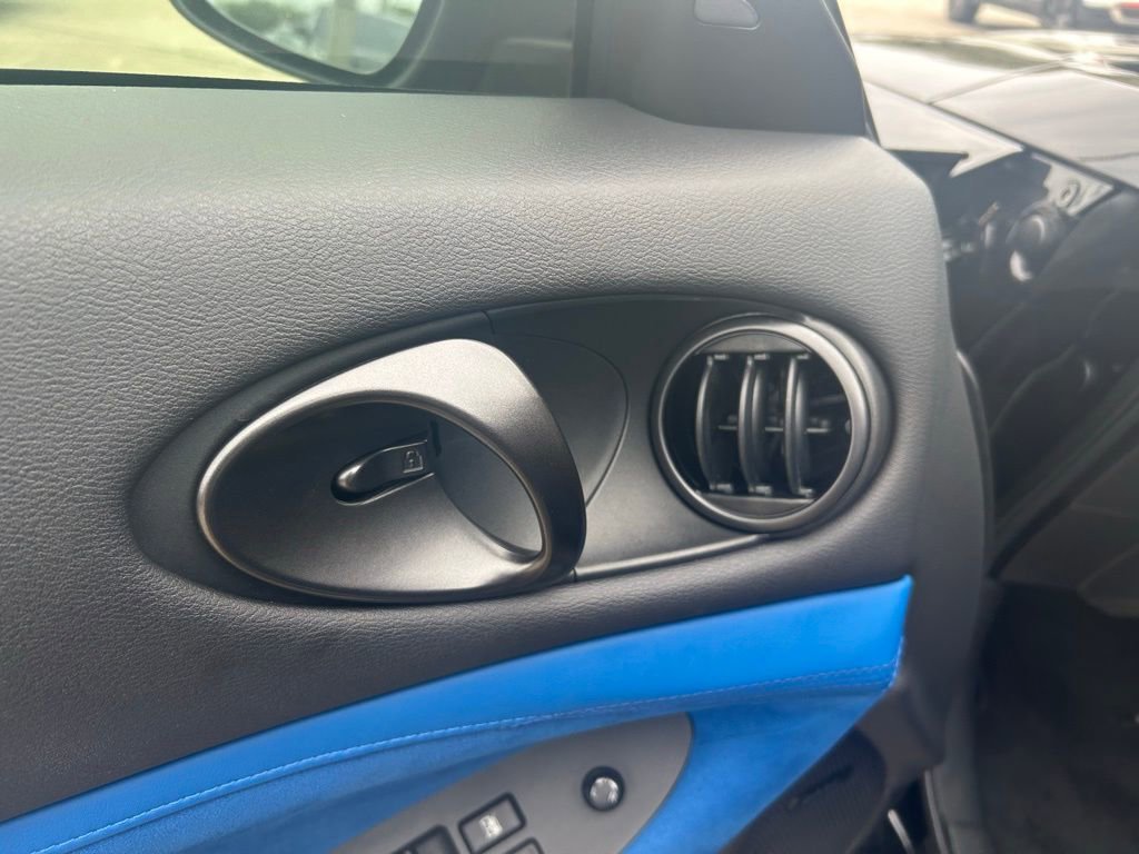 Used 2024 Nissan Z Performance w/ Floor Mat Package image 40