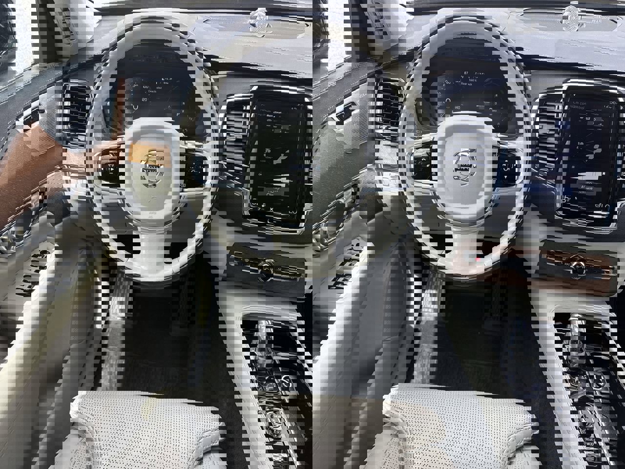 Used 2017 Volvo XC90 T8 Inscription w/ Vision Package image 14