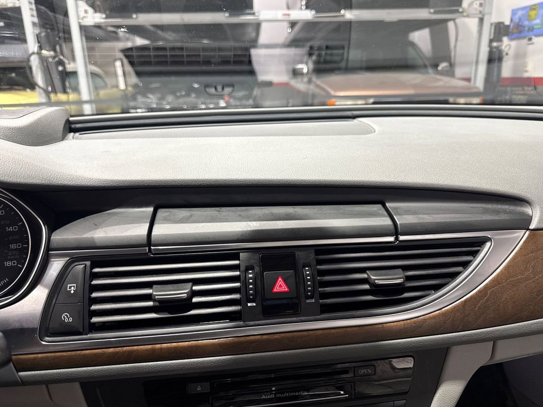 Used 2015 Audi A6 TDI Prestige w/ Prestige Package image 89