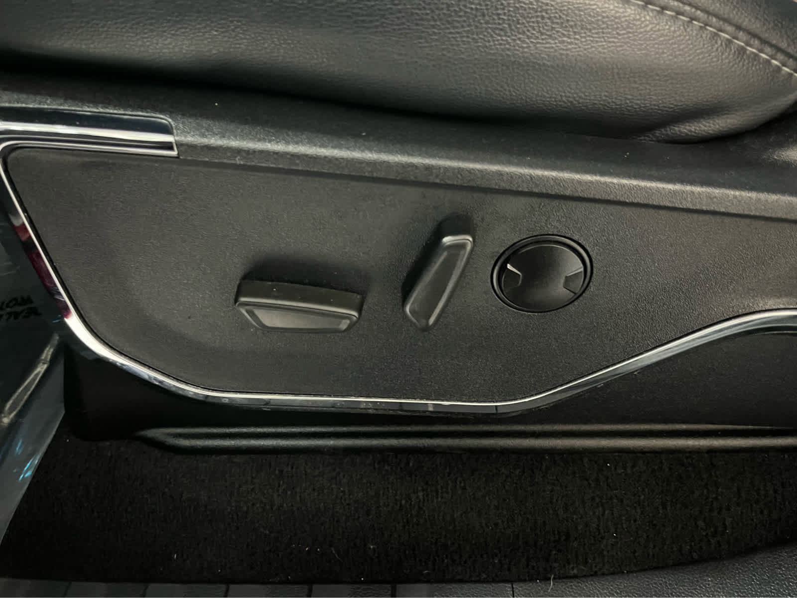 Used 2023 Ford F350 Lariat w/ Lariat Ultimate Package image 16