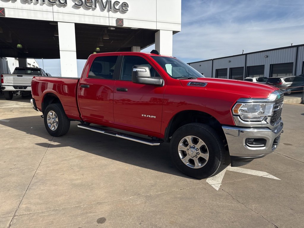 Used 2024 RAM 2500 Big Horn w/ Bed Utility Group image 2