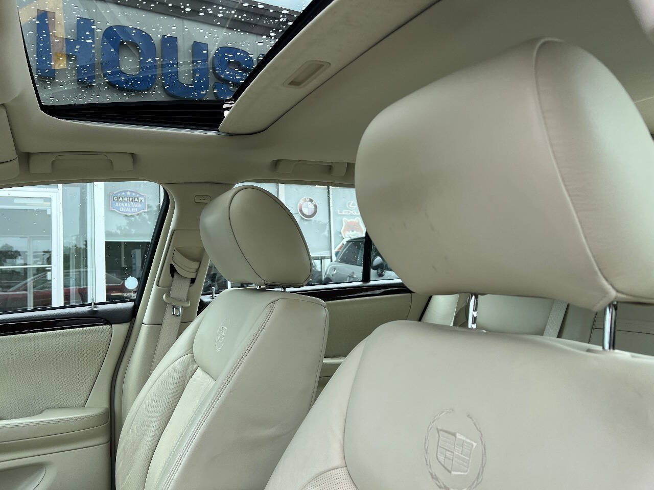 Used 2009 Cadillac DTS FWD image 16