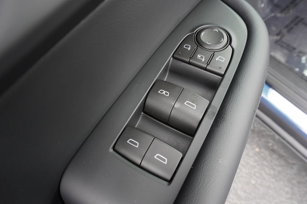 New 2026 Buick Enclave Preferred w/ Power Package FWD image 17