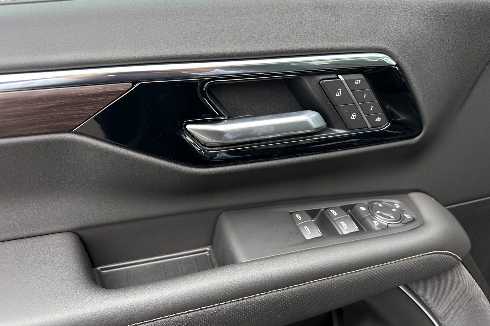 New 2026 Chevrolet Tahoe Premier w/ Sun And Tow Package RWD image 11