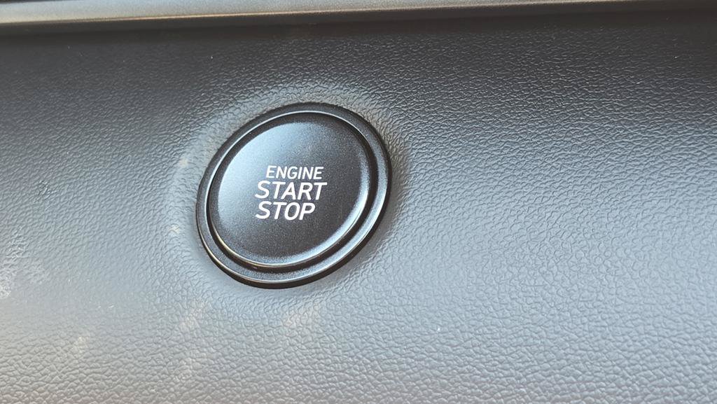 Certified 2025 Hyundai Elantra Sport FWD image 23
