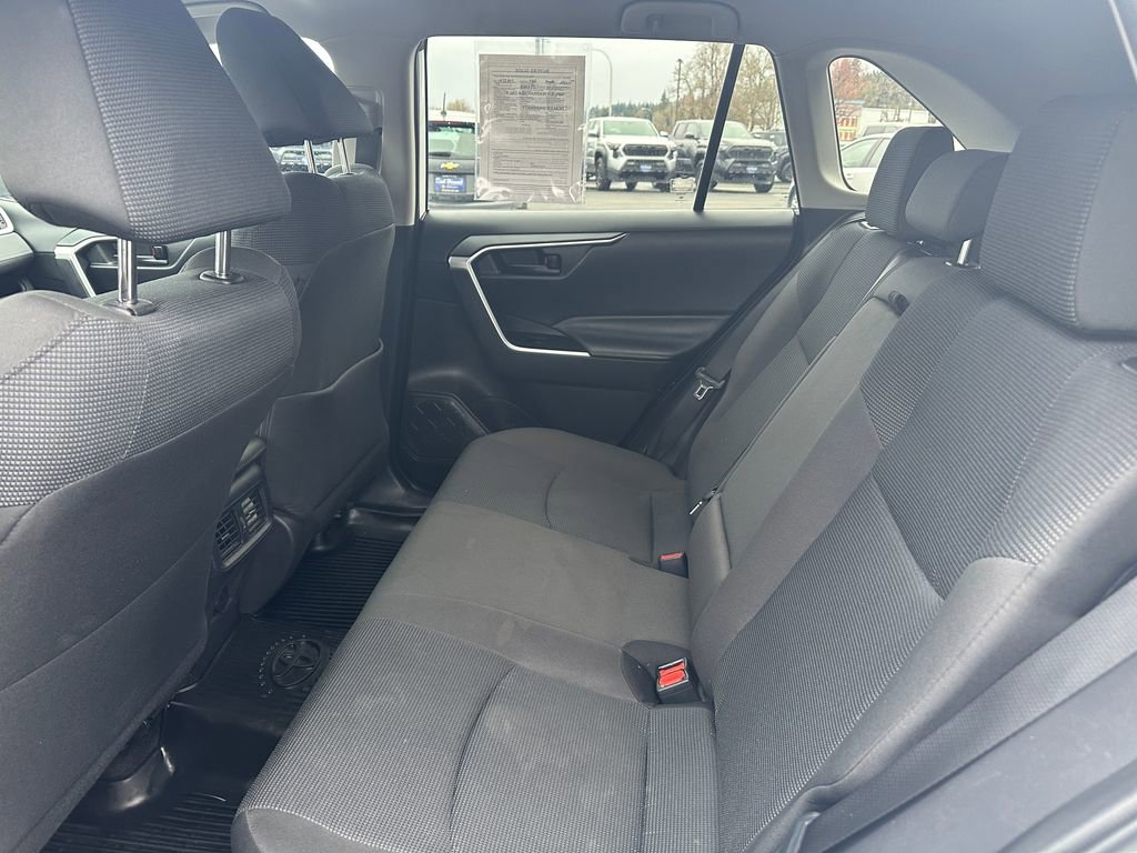 Certified 2024 Toyota RAV4 LE AWD/4WD image 15