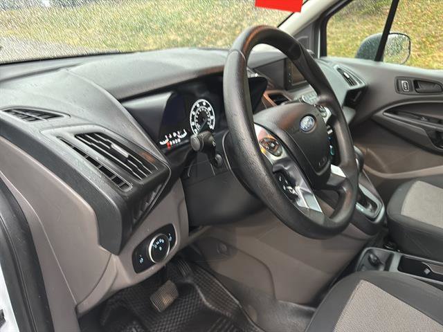 Used 2023 Ford Transit Connect XL image 13