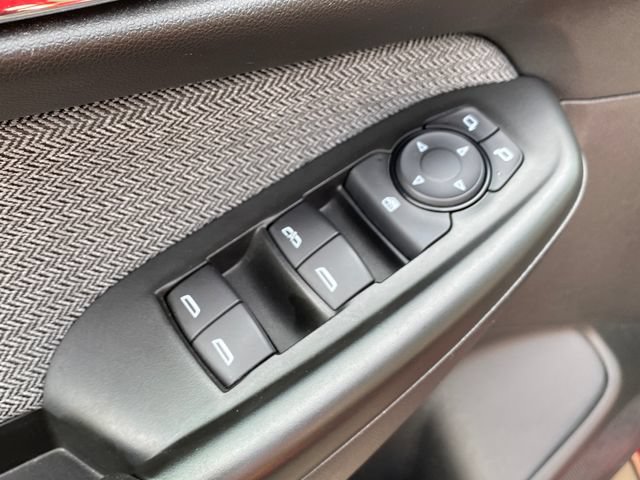 Used 2025 Chevrolet TrailBlazer LT AWD/4WD image 17