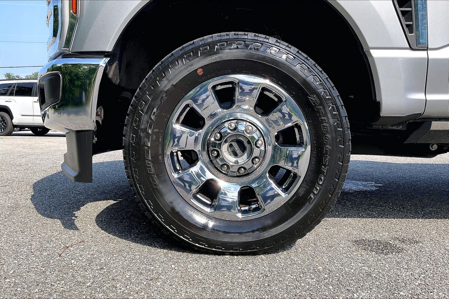 Used 2024 Ford F350 Lariat w/ Lariat Ultimate Package AWD/4WD image 9