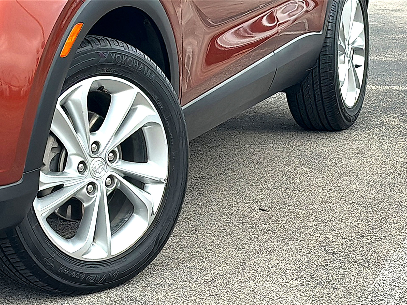 Used 2020 Buick Encore GX Preferred image 3