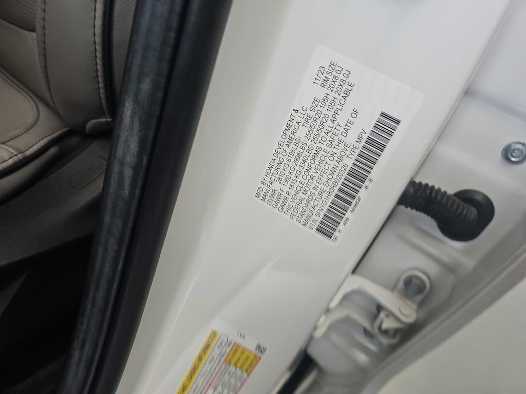 Used 2024 Honda Pilot Elite image 16