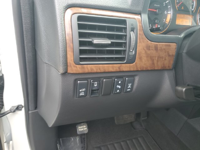 Used 2015 Nissan Armada Platinum w/ 2nd Row Captain Seat Package AWD/4WD image 22