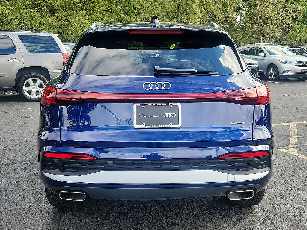 Certified 2025 Audi Q5 Premium w/ Convenience Package AWD/4WD image 11