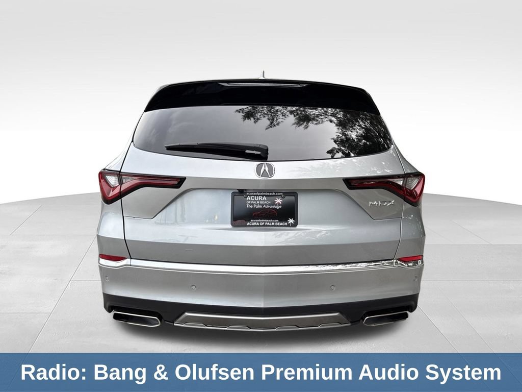 Used 2025 Acura MDX w/ Technology Package FWD image 4