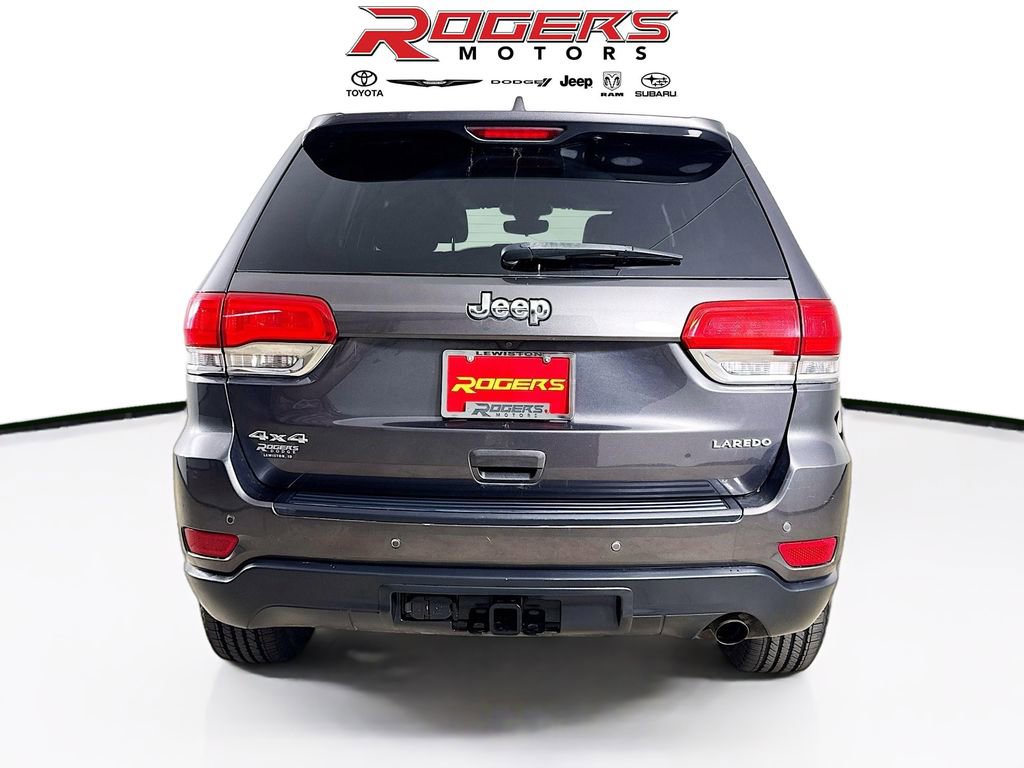 Used 2017 Jeep Grand Cherokee Laredo w/ Quick Order Package 23E AWD/4WD image 7