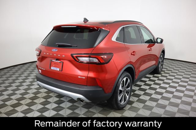 Used 2024 Ford Escape Platinum AWD/4WD image 4