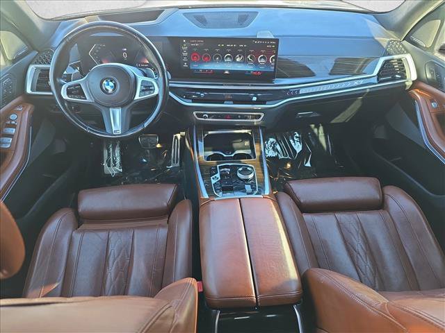 Used 2023 BMW X7 xDrive40i w/ Executive Package AWD/4WD image 9