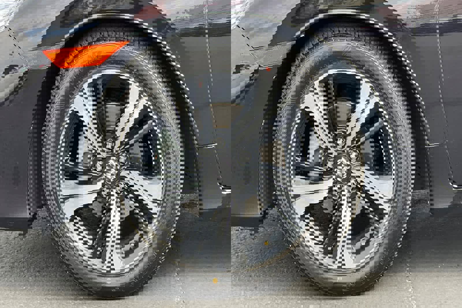 Used 2018 Honda Civic Touring image 27