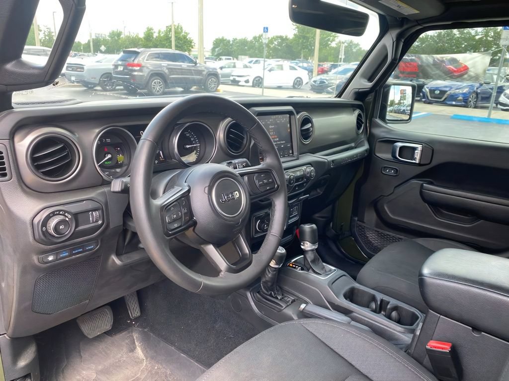 Used 2023 Jeep Wrangler Unlimited w/ 8.4" Radio Group AWD/4WD image 13