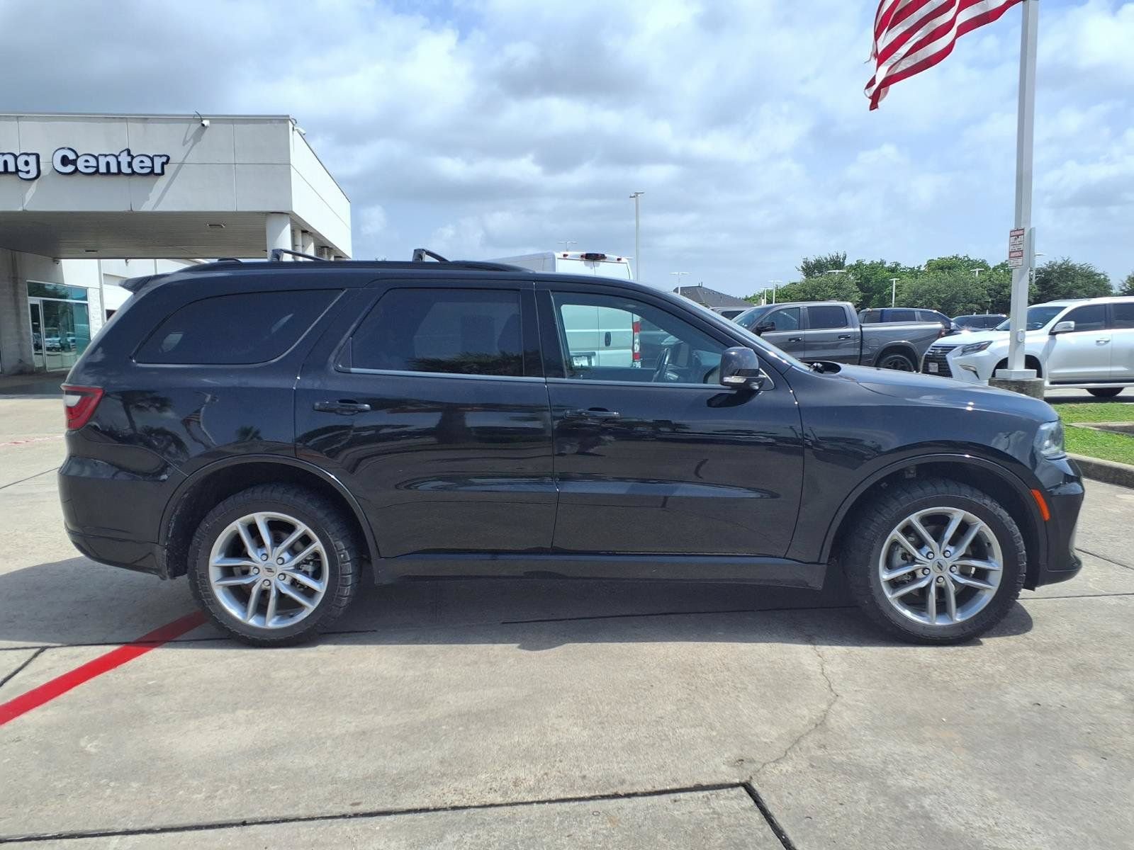 Used 2024 Dodge Durango GT AWD/4WD image 4