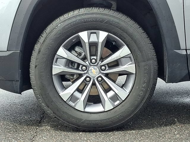 Used 2026 Chevrolet Equinox LT FWD image 8