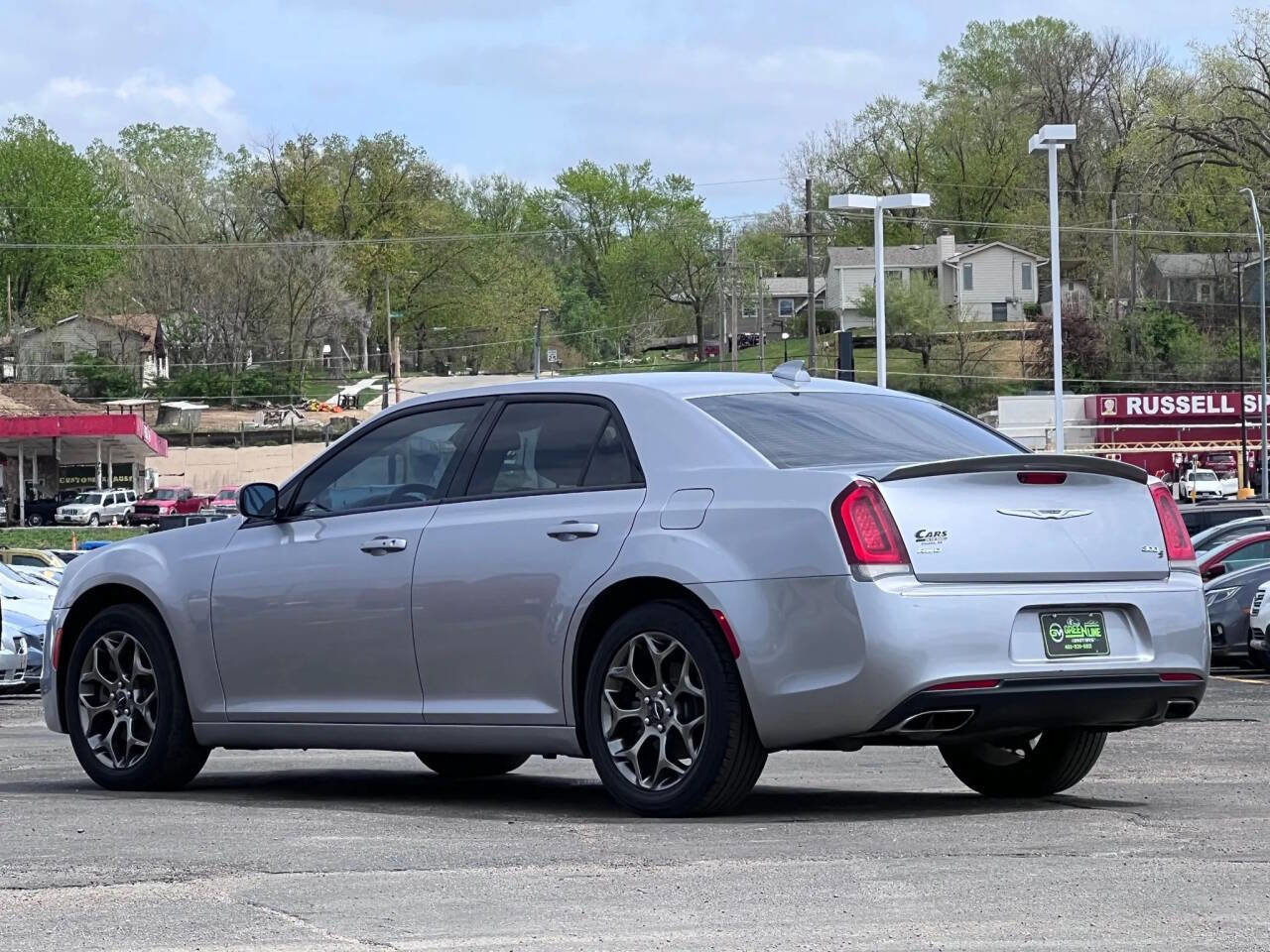 Used 2016 Chrysler 300 S image 5
