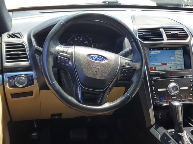 Used 2017 Ford Explorer Limited FWD image 11