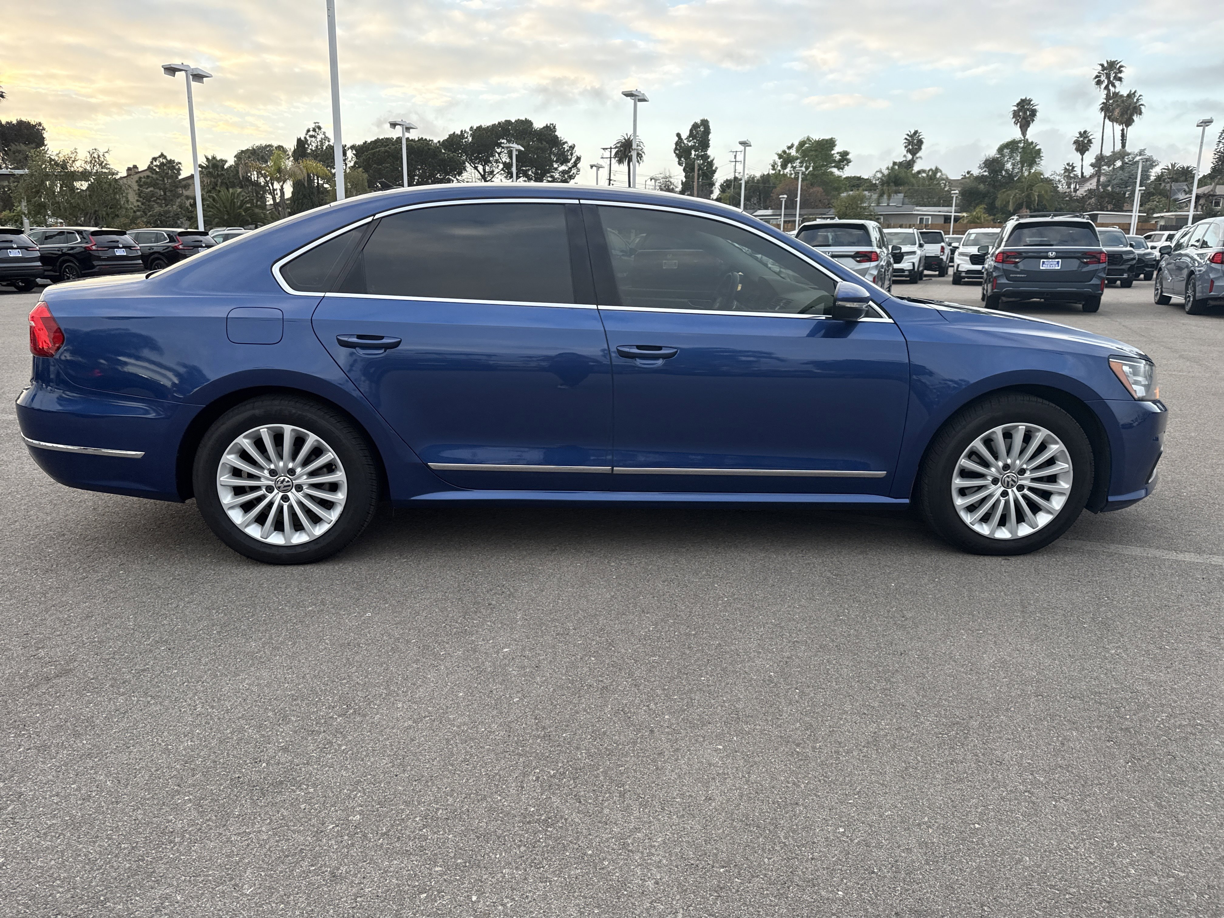 Used 2016 Volkswagen Passat 1.8T SE image 14