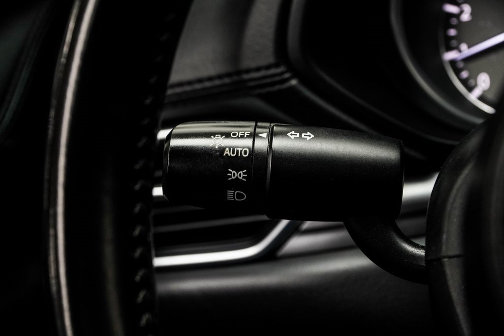 Used 2018 MAZDA CX-5 Touring w/ Preferred Equipment Package image 31