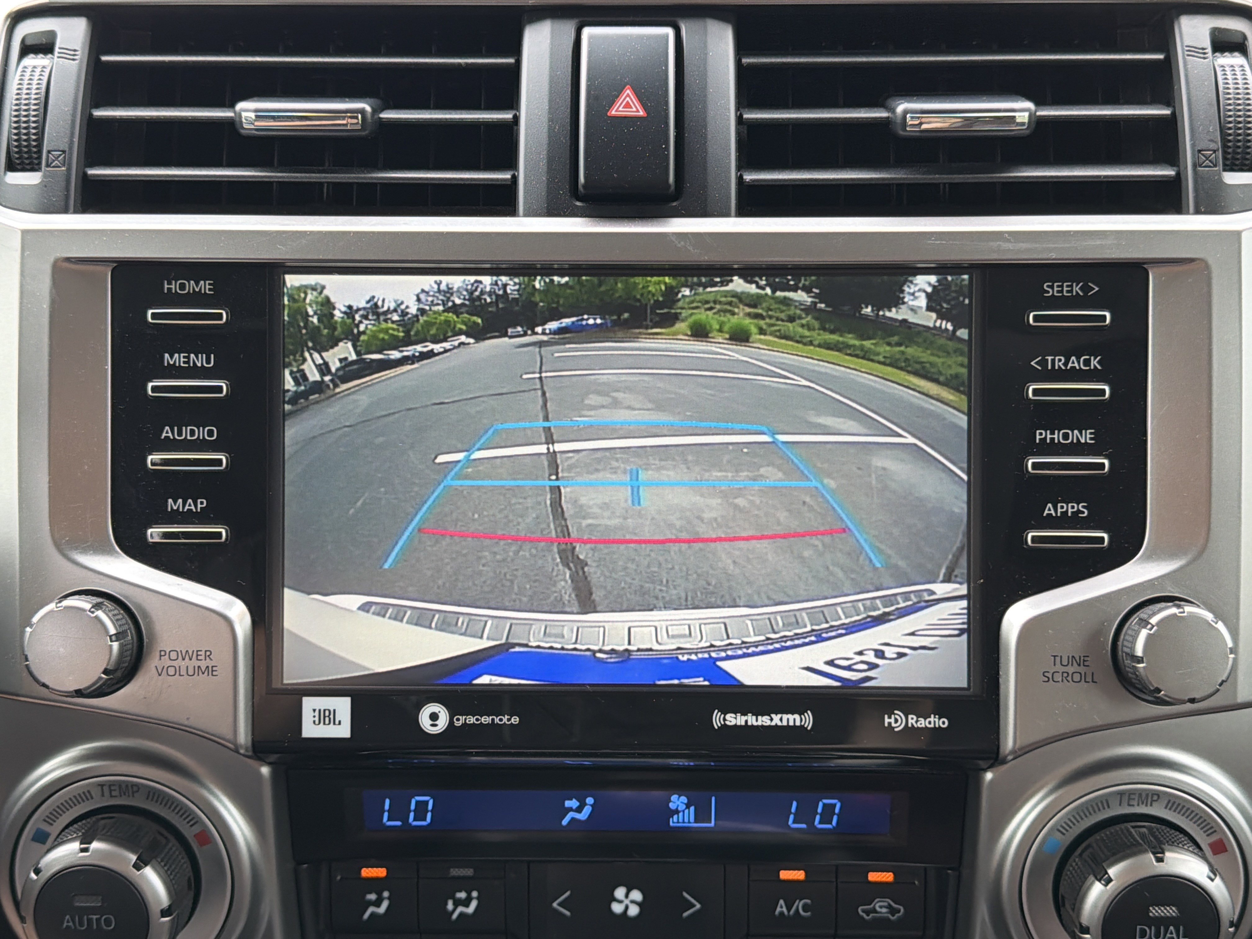 Used 2020 Toyota 4Runner Limited AWD/4WD image 6