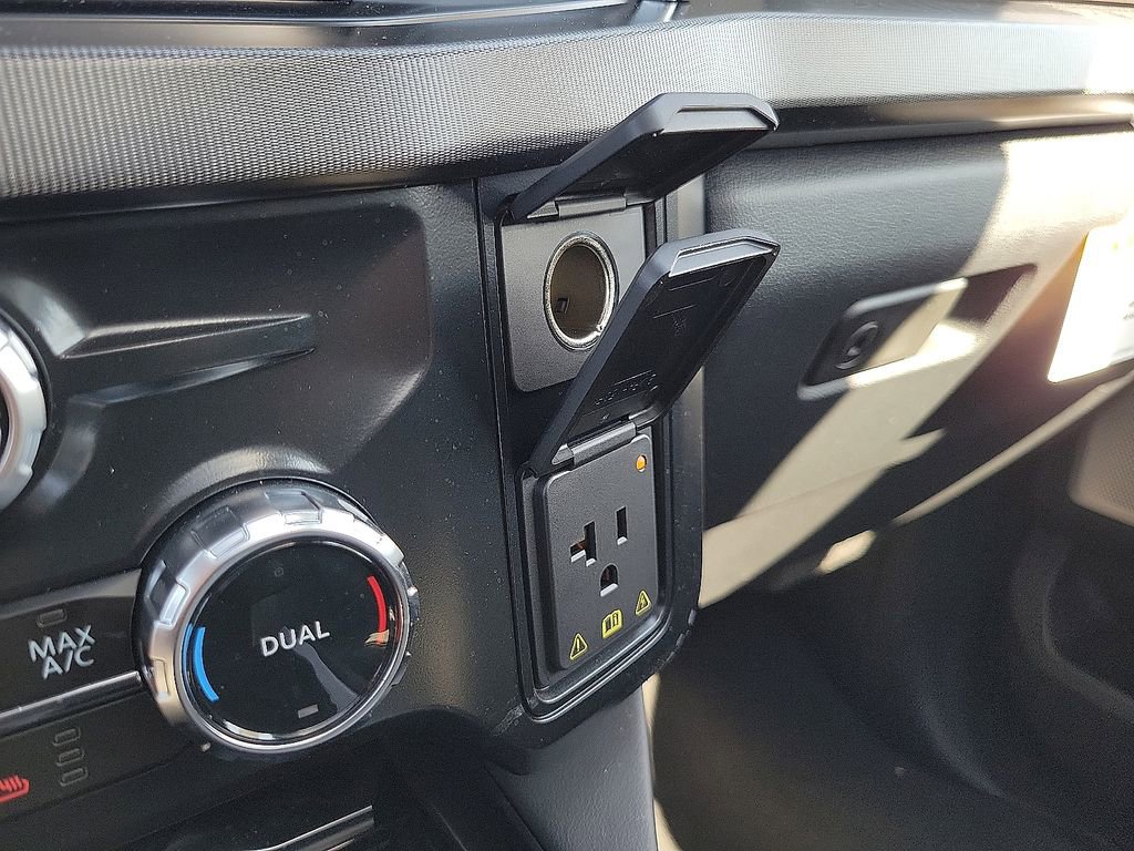 New 2026 Ford F250 Platinum image 17