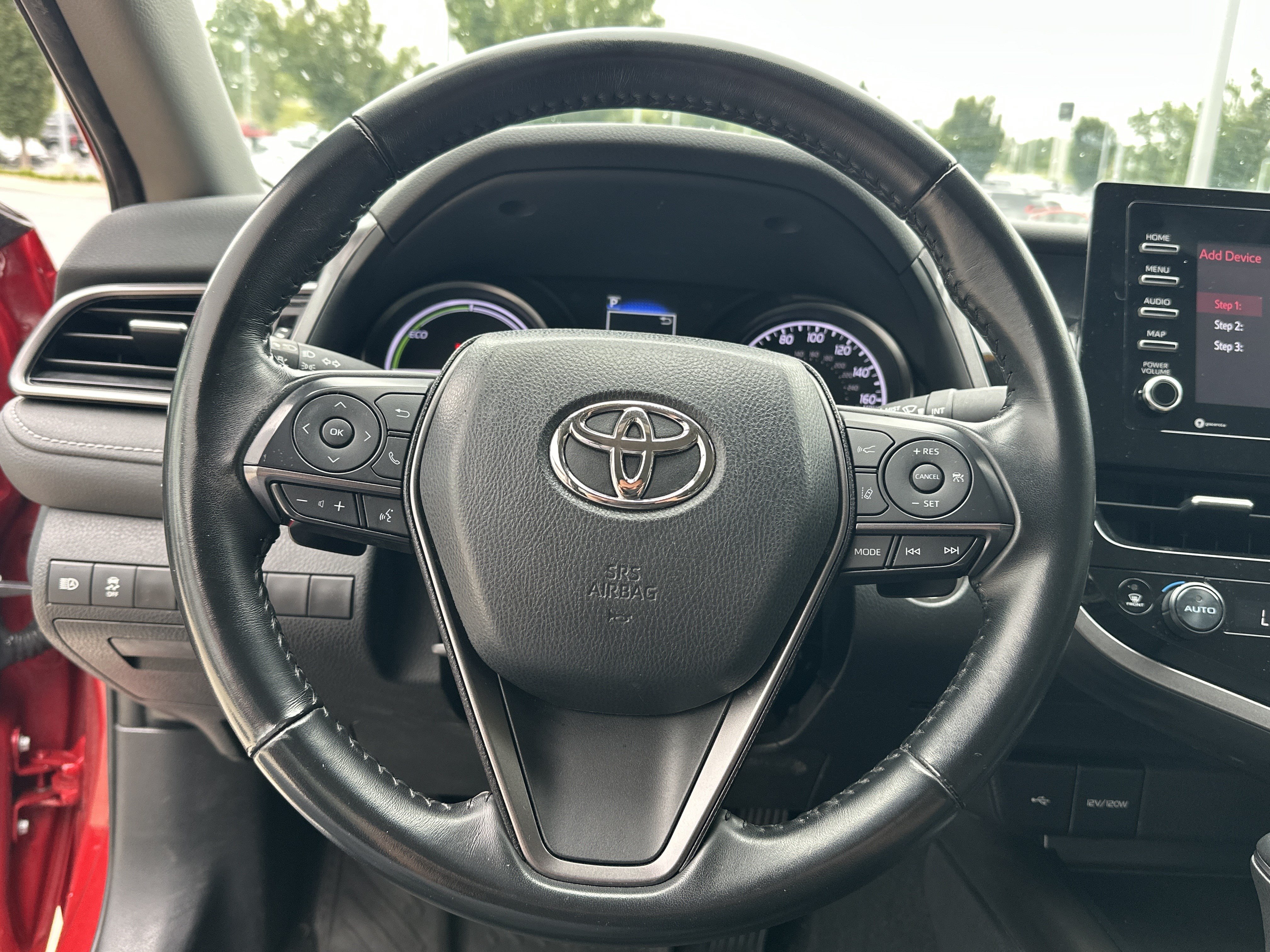 Used 2023 Toyota Camry SE w/ Protection Package (Q2) (TMS) FWD image 17
