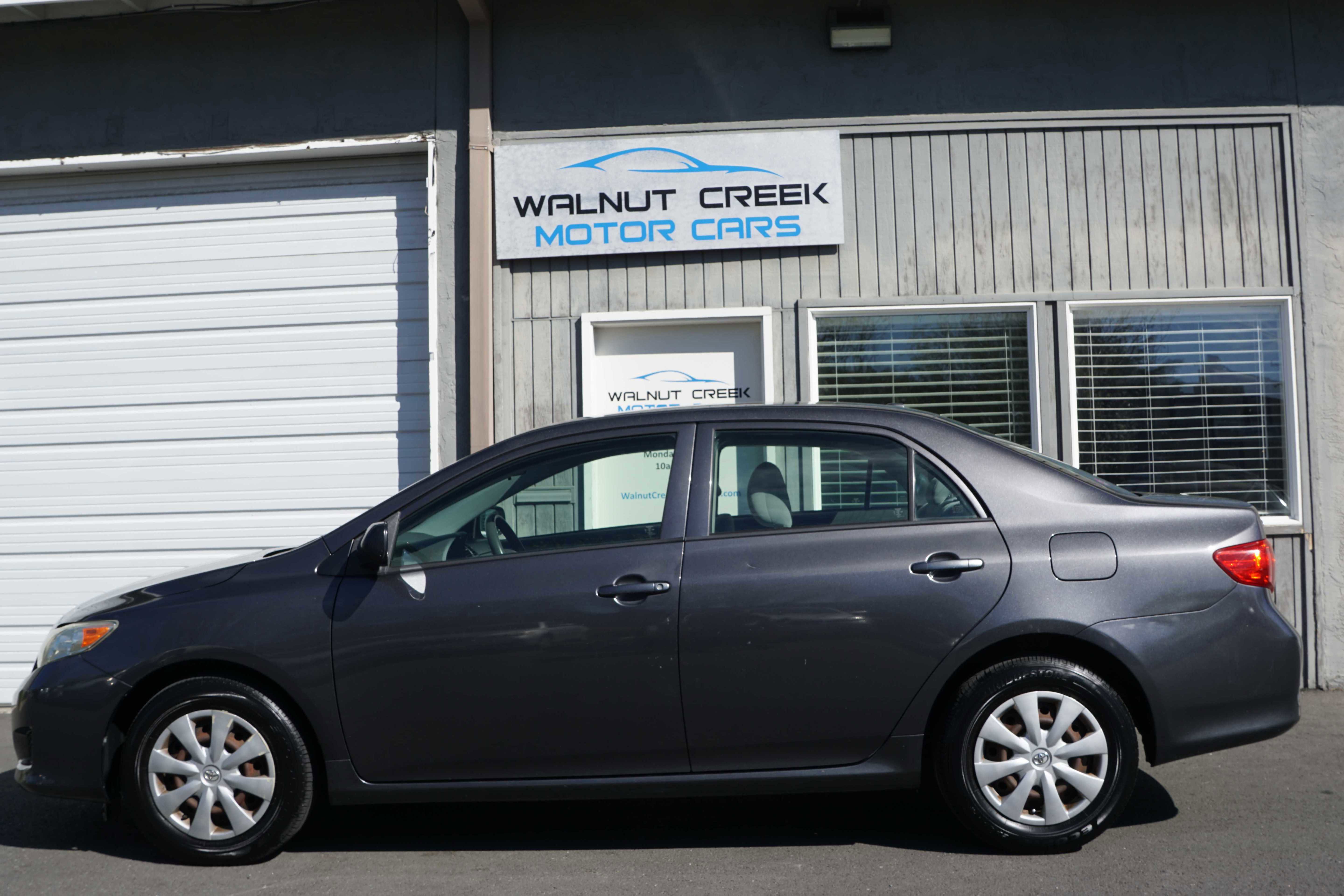 Used 2009 Toyota Corolla SEDAN 4D image 19