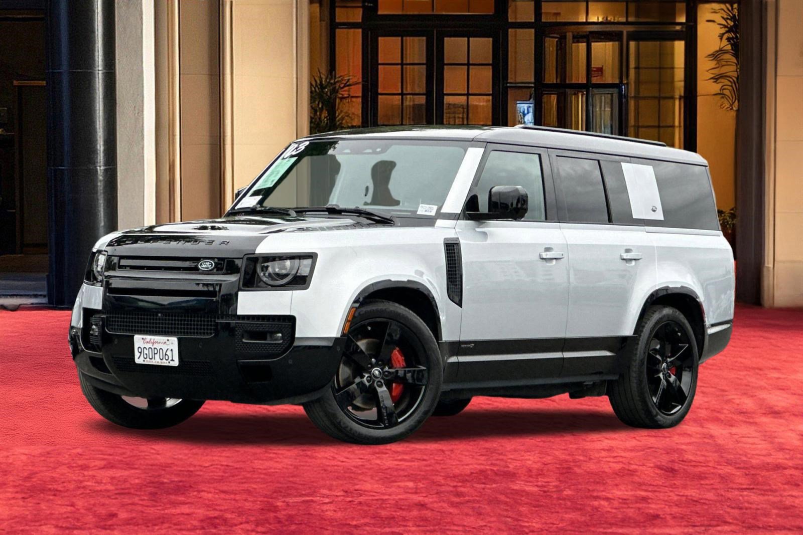 Used 2023 Land Rover Defender 130 X AWD/4WD image 21