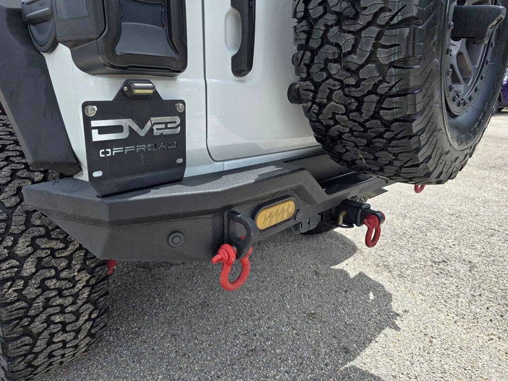 Used 2022 Jeep Wrangler Unlimited Rubicon w/ Xtreme Recon 35" Tire Package AWD/4WD image 16