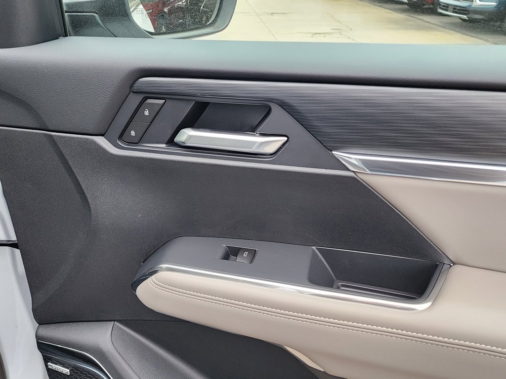 New 2026 GMC Acadia Elevation w/ Black Edition image 39