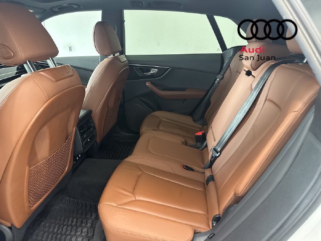 Used 2020 Audi Q8 Premium w/ Black Optic Package AWD/4WD image 23
