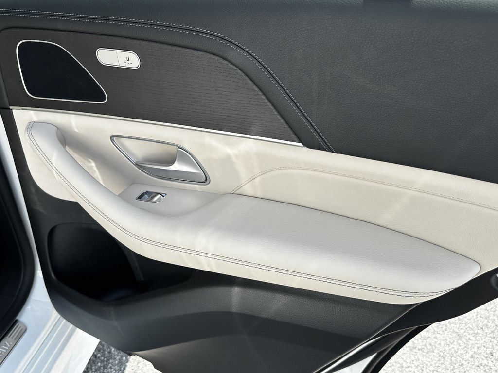 Certified 2025 Mercedes-Benz GLE 450e 4MATIC image 19
