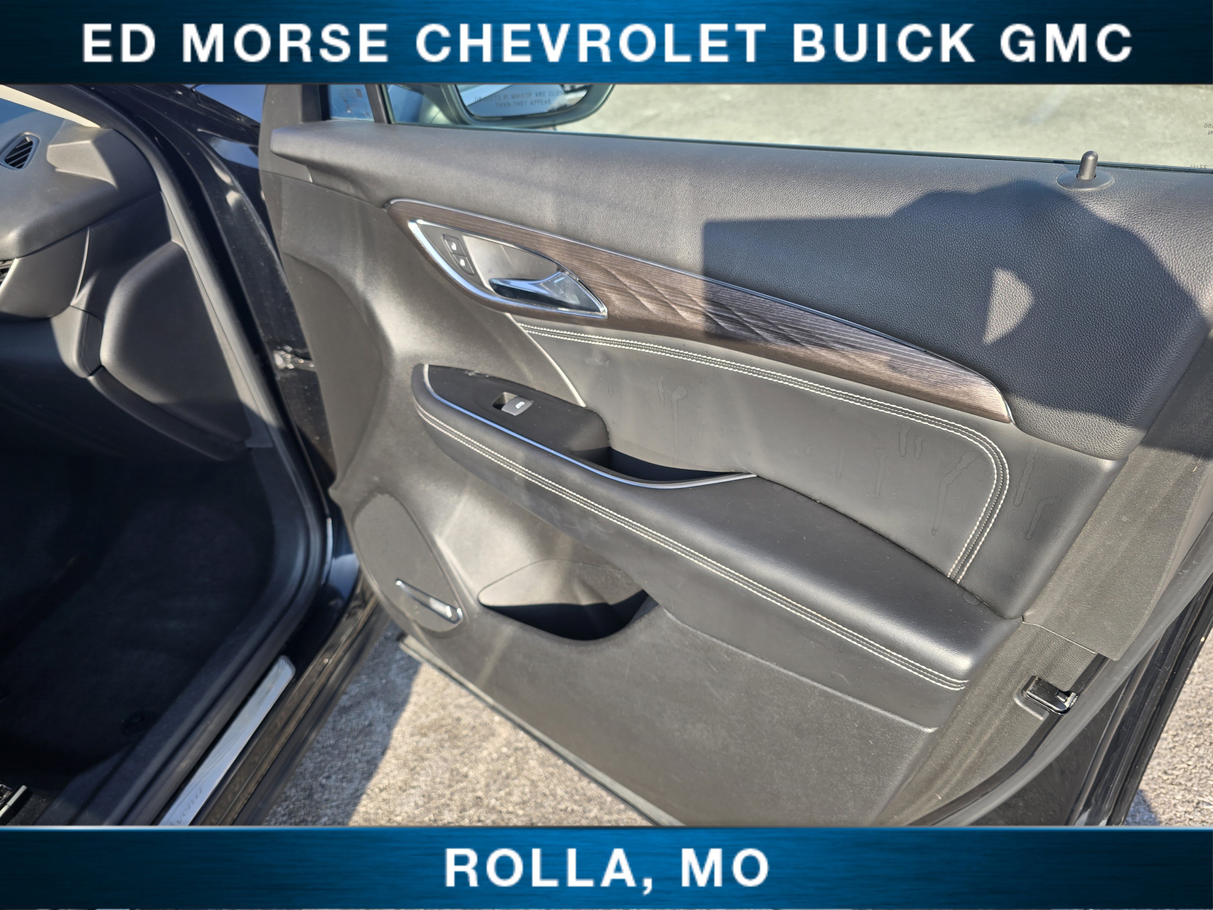 Used 2023 Buick Envision Avenir image 21