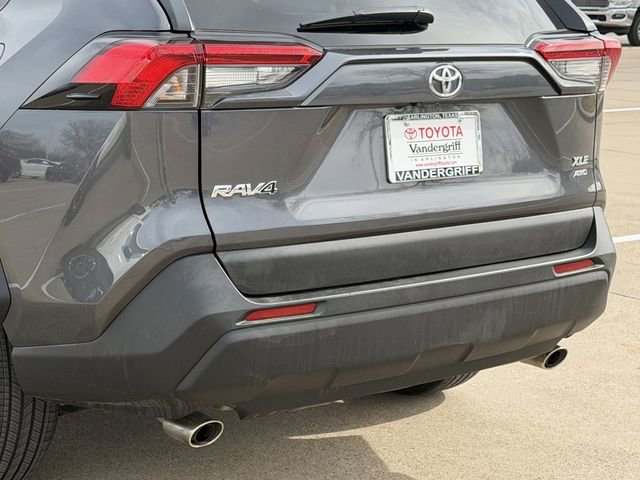 Used 2025 Toyota RAV4 XLE image 6